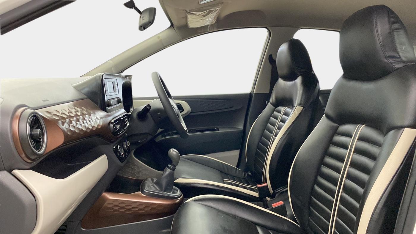 2021 Hyundai AURA S 1.2 CNG, CNG, Manual, 40,162 km, Right Side Front Door Cabin