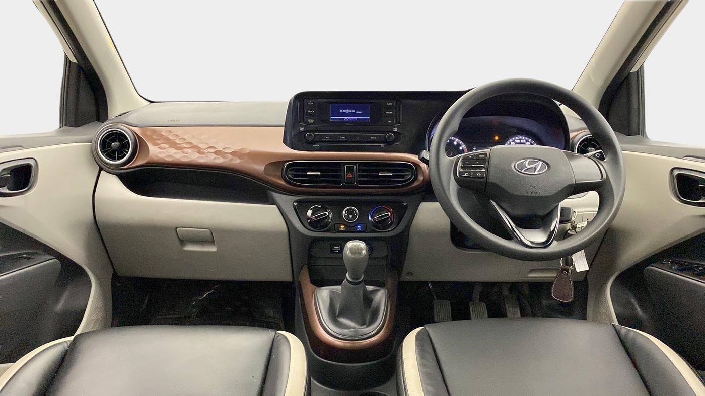 2021 Hyundai AURA S 1.2 CNG, CNG, Manual, 40,162 km, Dashboard