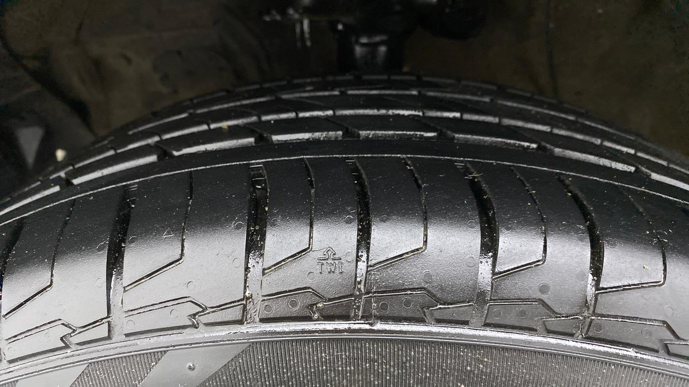 2021 Hyundai Creta SX 1.5 PETROL, Petrol, Manual, 9,427 km, Left Front Tyre Tread