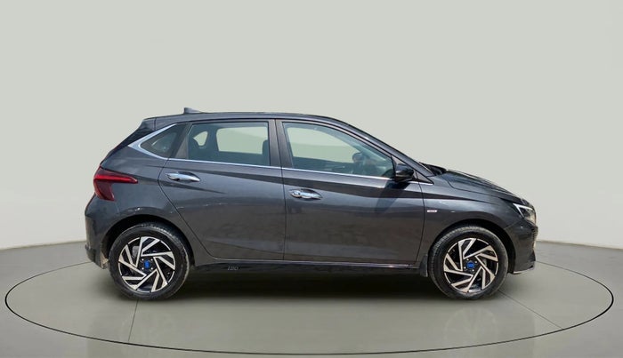 2023 Hyundai NEW I20 ASTA (O) 1.2 IVT, Petrol, Automatic, 7,652 km, Right Side View