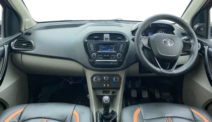 2018 Tata Tiago XT PETROL, Petrol, Manual, 76,701 km, Dashboard