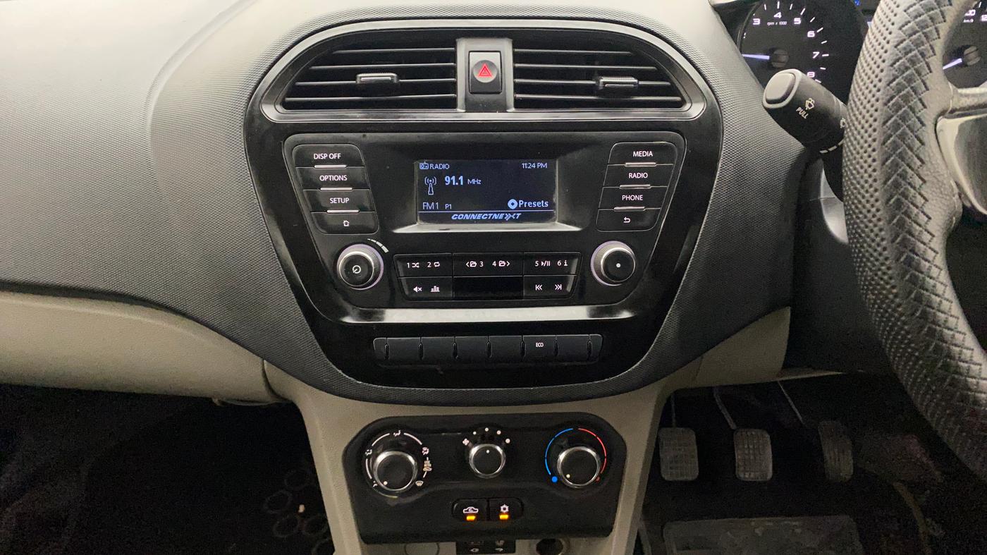 2018 Tata Tiago XT PETROL, Petrol, Manual, 76,701 km, Air Conditioner