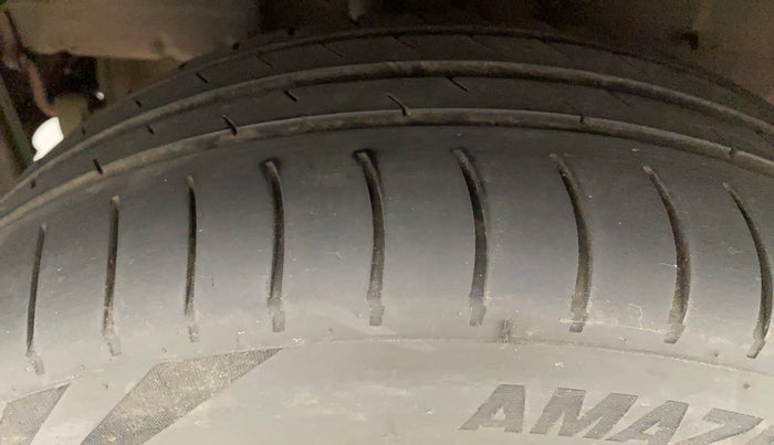 2018 Tata Tiago XT PETROL, Petrol, Manual, 76,701 km, Right Rear Tyre Tread
