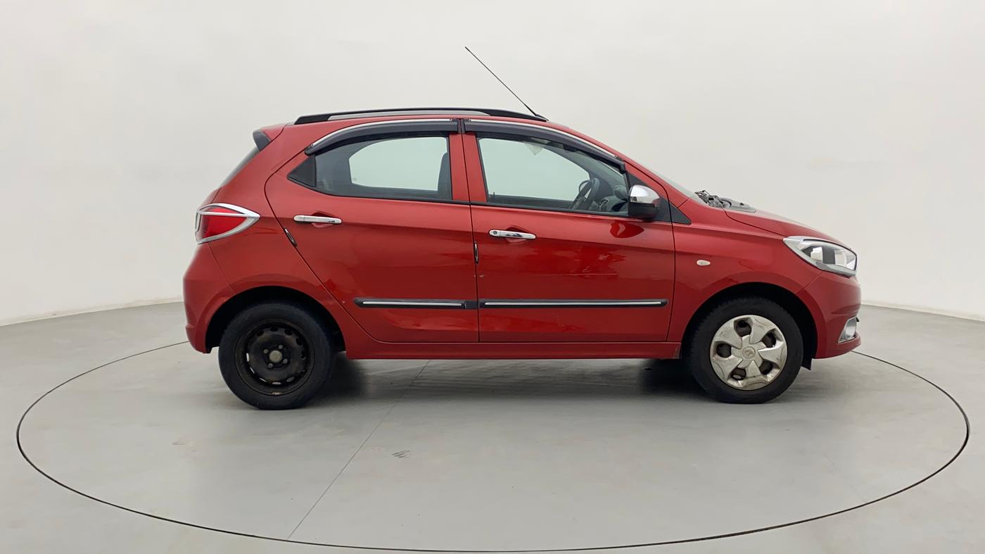 2018 Tata Tiago XT PETROL, Petrol, Manual, 76,701 km, Right Side View