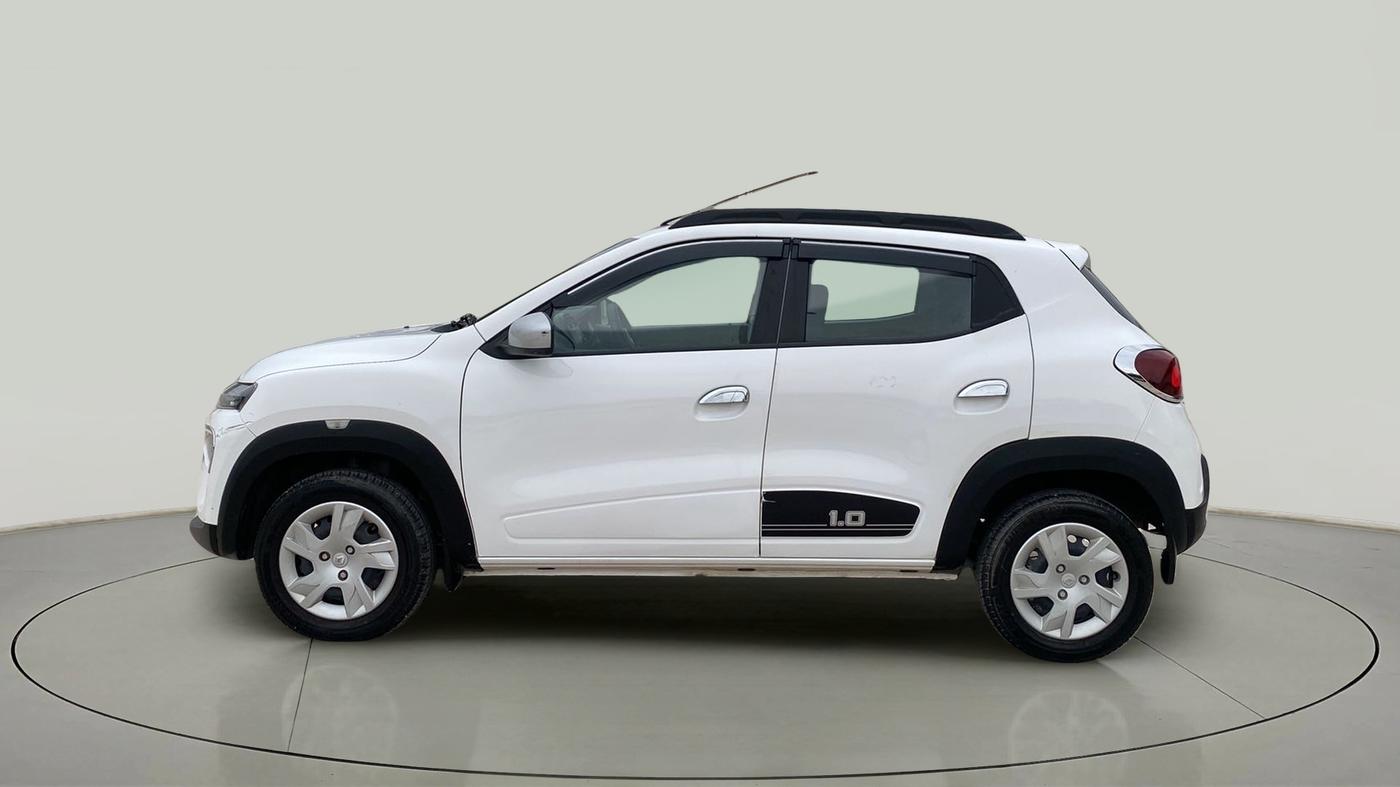 2022 Renault Kwid RXT 1.0 AMT (O), Petrol, Automatic, 4,595 km, Left Side