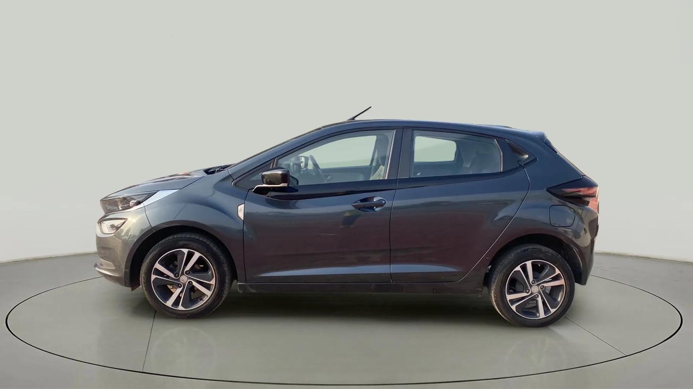 2020 Tata ALTROZ XZ PETROL, Petrol, Manual, 13,872 km, Left Side