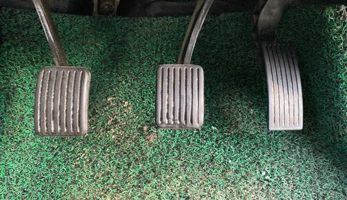 2018 Hyundai NEW SANTRO MAGNA, Petrol, Manual, 35,943 km, Pedals