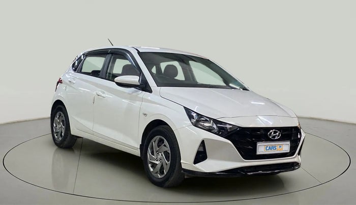 2021 Hyundai NEW I20 MAGNA 1.2 MT, Petrol, Manual, 61,559 km, Right Front Diagonal