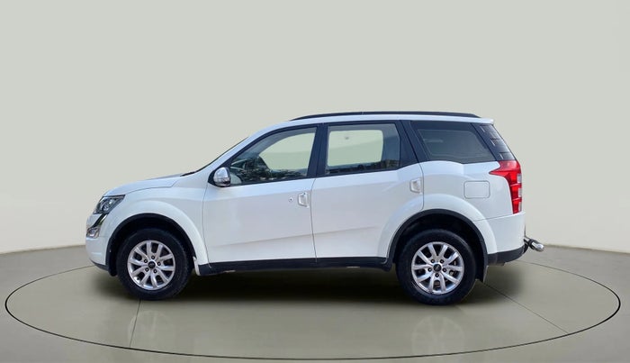 2018 Mahindra XUV500 W9, Diesel, Manual, 76,466 km, Left Side