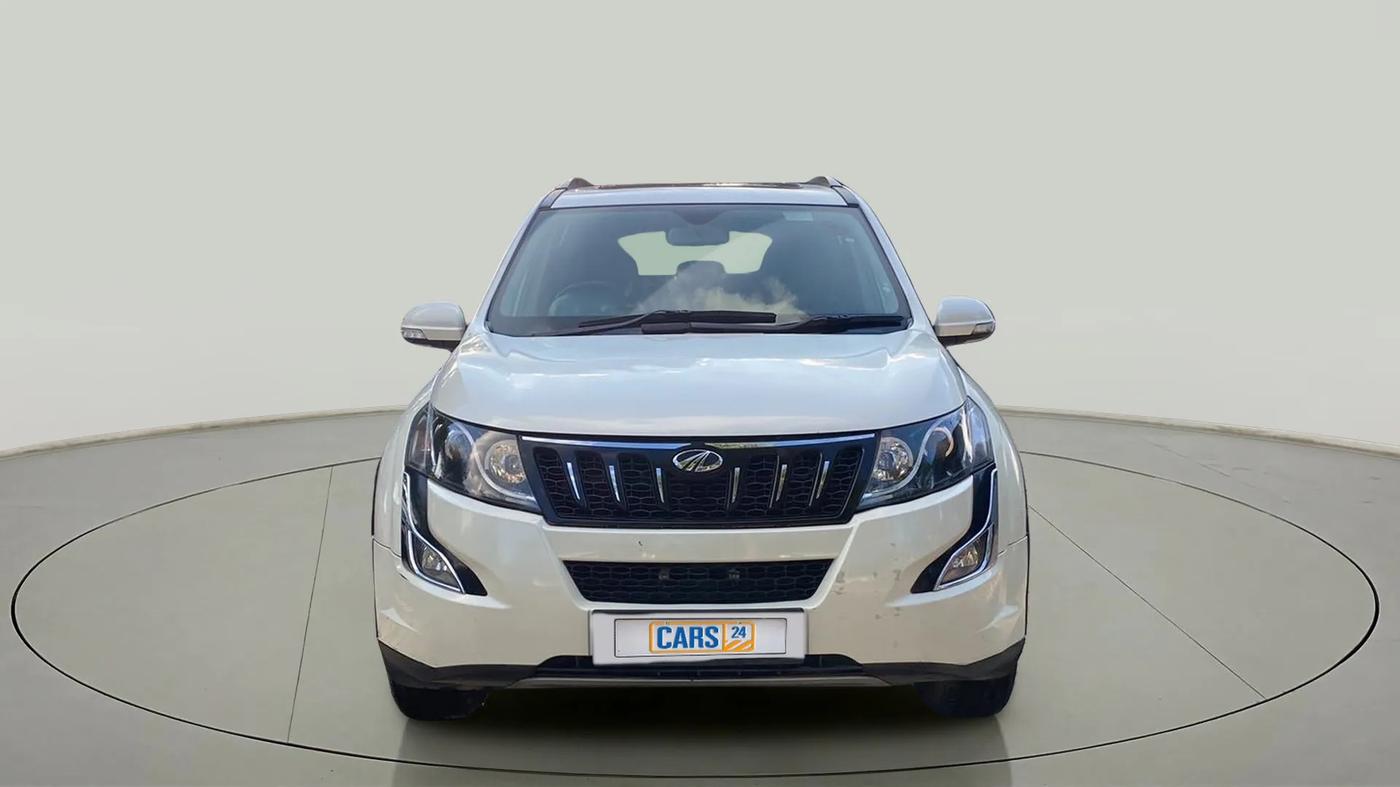 2018 Mahindra XUV500 W9, Diesel, Manual, 76,466 km, Front