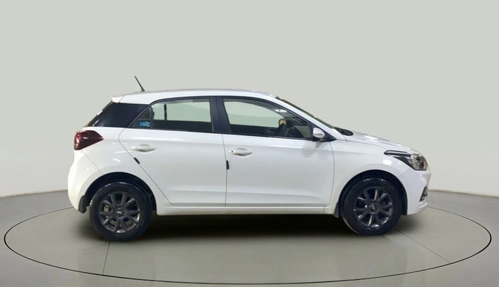 2020 Hyundai Elite i20 SPORTZ PLUS 1.2, Petrol, Manual, 40,395 km, Right Side View