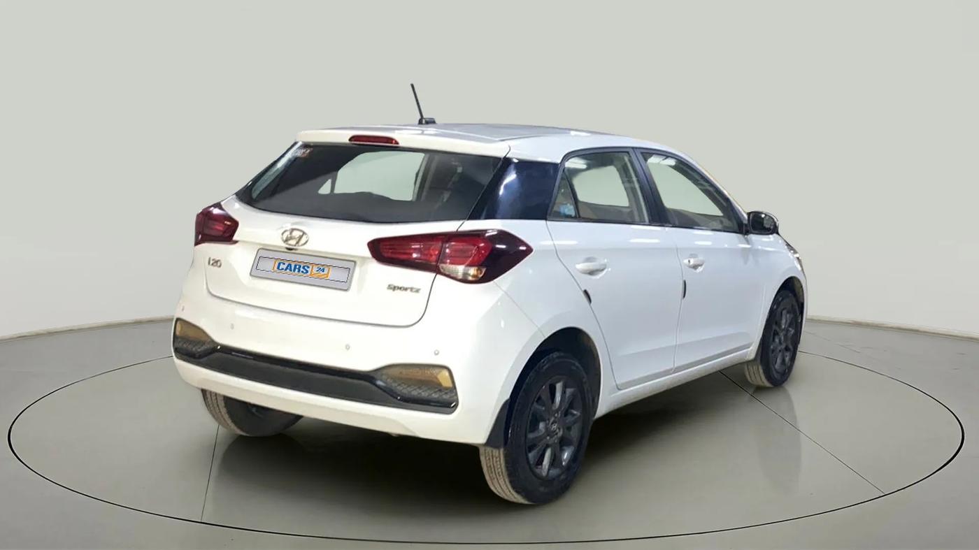 2020 Hyundai Elite i20 SPORTZ PLUS 1.2, Petrol, Manual, 40,395 km, Right Back Diagonal