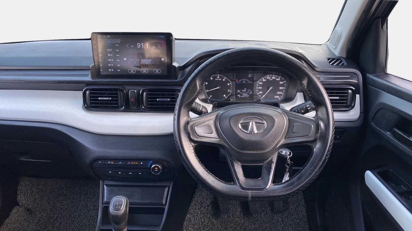 2022 Tata PUNCH PURE MT, Petrol, Manual, 15,081 km, Air Conditioner