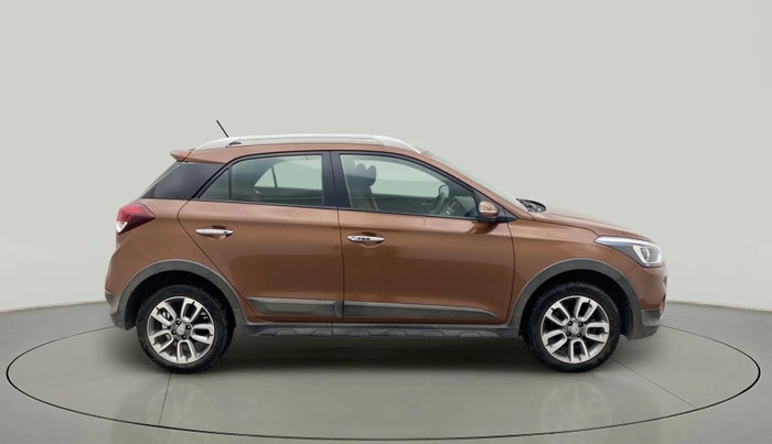2017 Hyundai i20 Active 1.2 SX, Petrol, Manual, 16,481 km, Right Side View