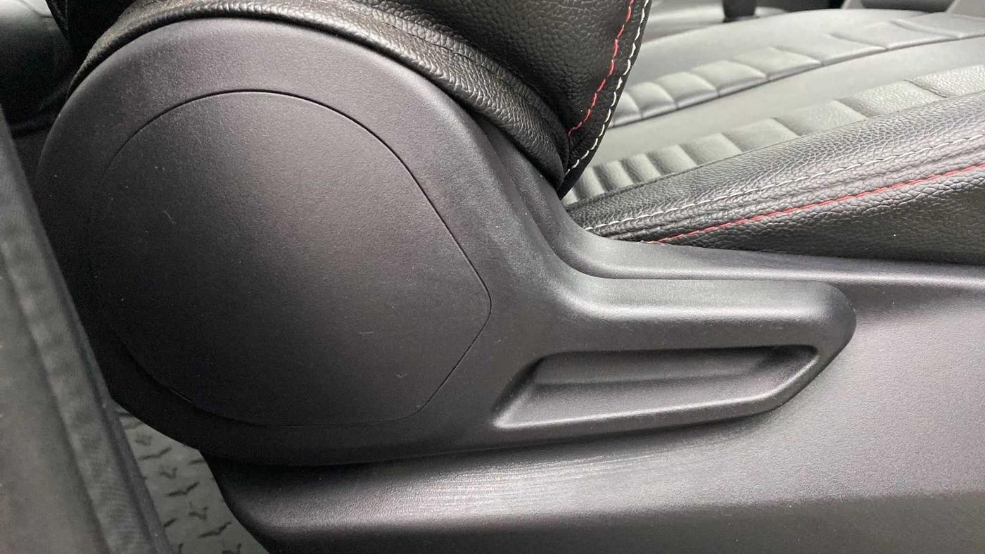 2023 Tata Tiago XT (O) PETROL, Petrol, Manual, 6,673 km, Driver Side Adjustment Panel