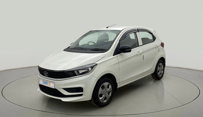 2023 Tata Tiago XT (O) PETROL, Petrol, Manual, 6,673 km, Left Front Diagonal