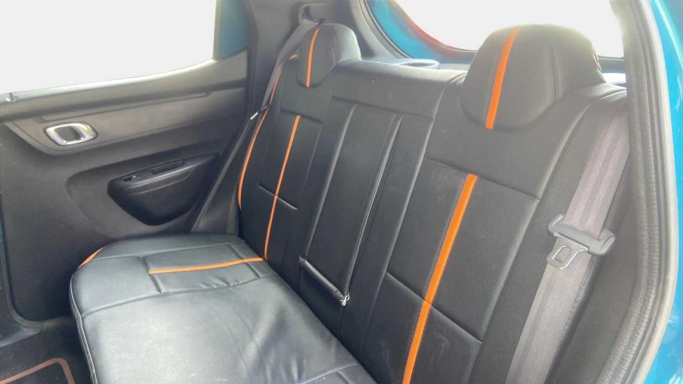 2020 Renault Kwid CLIMBER 1.0 (O), Petrol, Manual, 72,901 km, Right Side Rear Door Cabin
