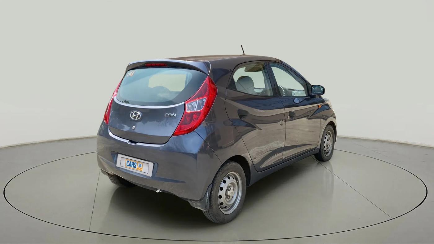 2017 Hyundai Eon ERA +, Petrol, Manual, 17,779 km, Right Back Diagonal