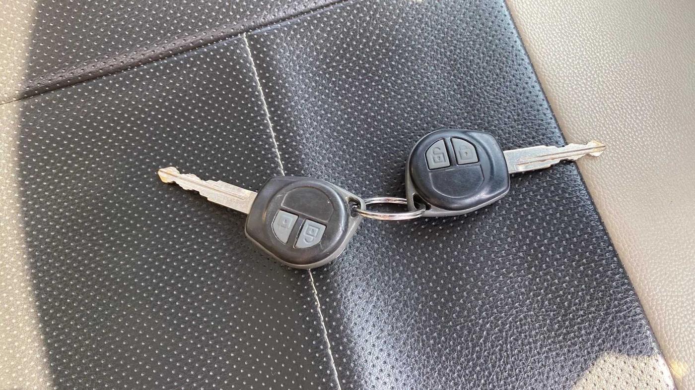 2015 Maruti Wagon R 1.0 VXI, Petrol, Manual, 74,228 km, Key Close Up