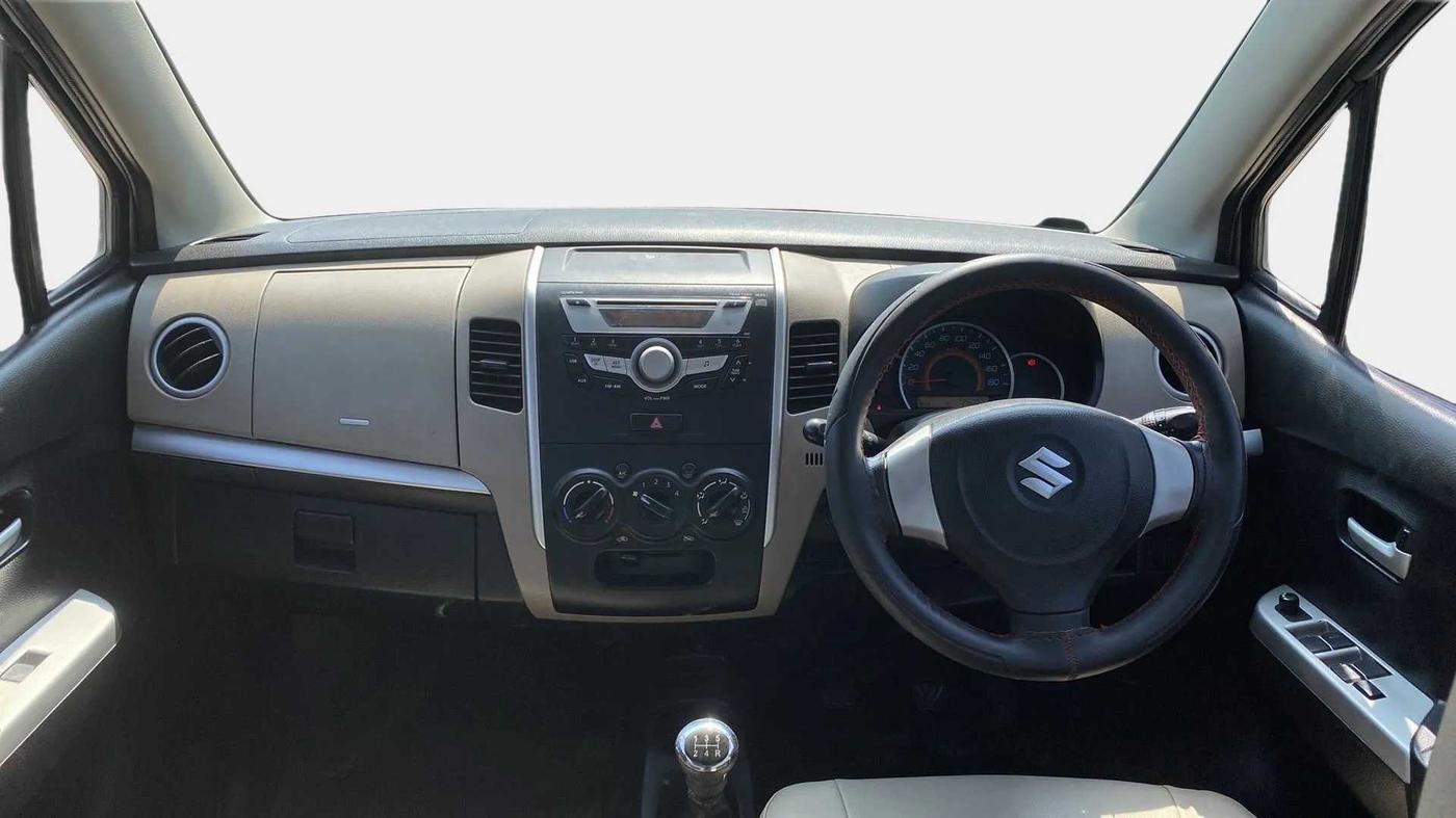 2015 Maruti Wagon R 1.0 VXI, Petrol, Manual, 74,228 km, Dashboard