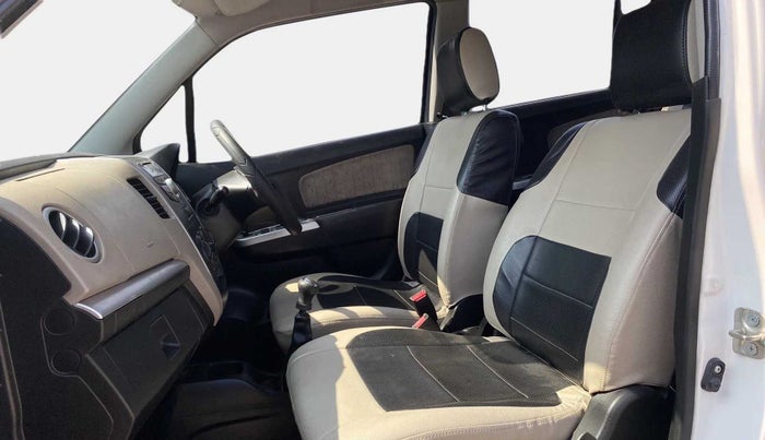 2015 Maruti Wagon R 1.0 VXI, Petrol, Manual, 74,228 km, Right Side Front Door Cabin