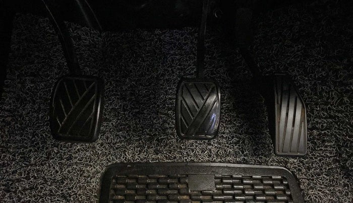 2021 Maruti Swift VXI, Petrol, Manual, 52,515 km, Pedals