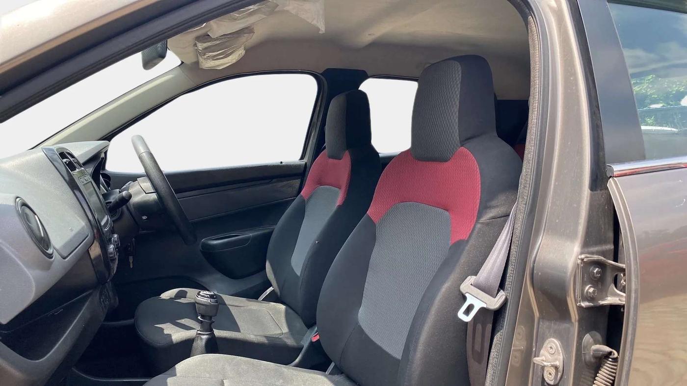 2019 Renault Kwid RXT 1.0, Petrol, Manual, 47,556 km, Right Side Front Door Cabin