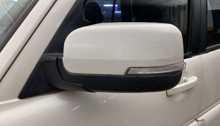 2021 Mahindra Scorpio S11 2WD, Diesel, Manual, 69,436 km, Left rear-view mirror - Minor scratches