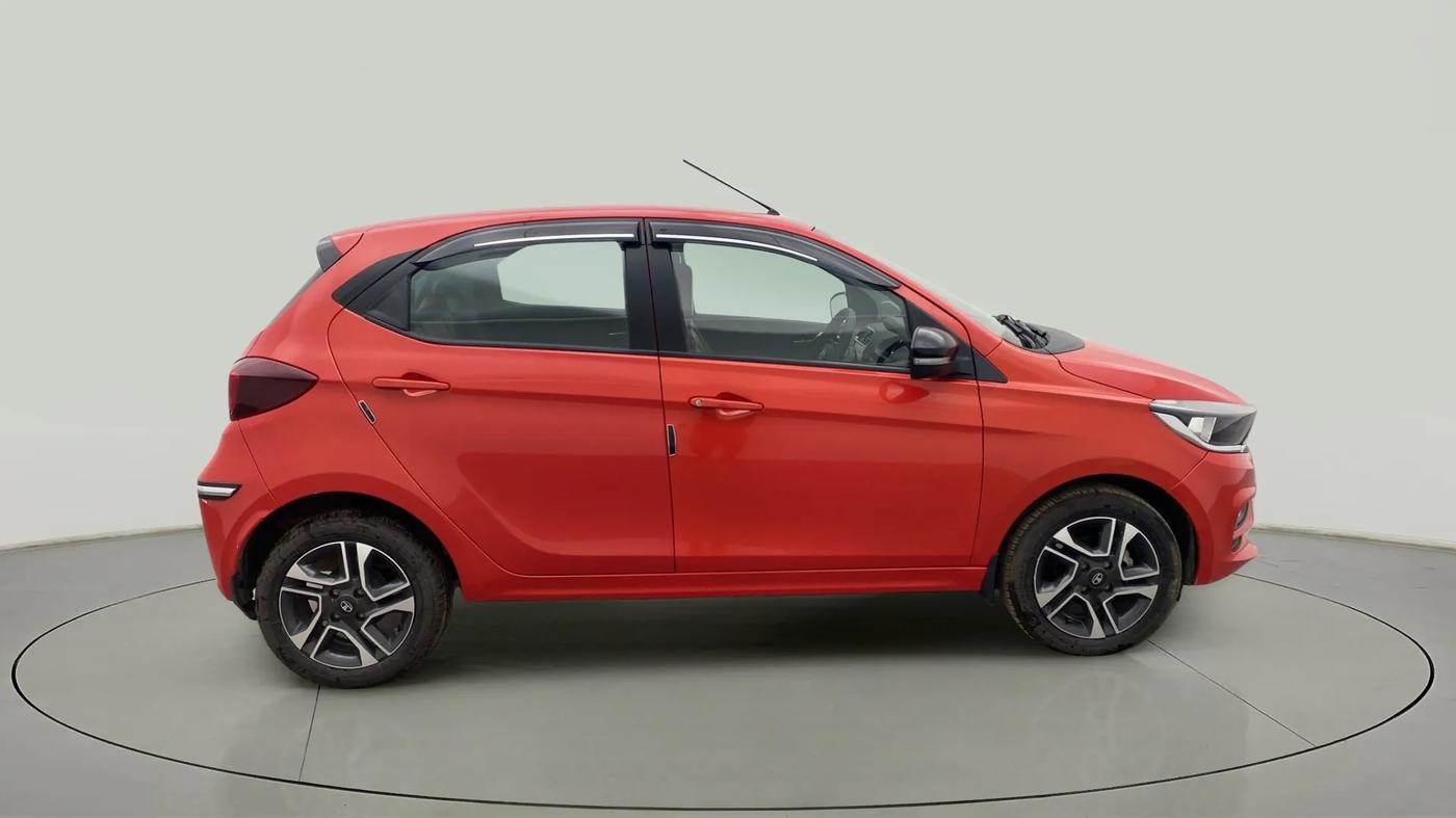 2021 Tata Tiago XZA PLUS PETROL, Petrol, Automatic, 8,753 km, Right Side View
