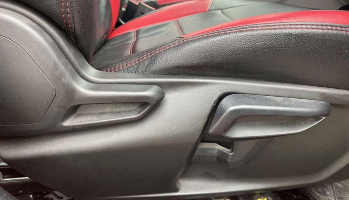 2021 Tata Tiago XZA PLUS PETROL, Petrol, Automatic, 8,753 km, Driver Side Adjustment Panel