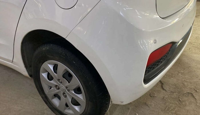 2019 Hyundai Elite i20 MAGNA PLUS 1.2, Petrol, Manual, 19,228 km, Rear bumper - Minor scratches