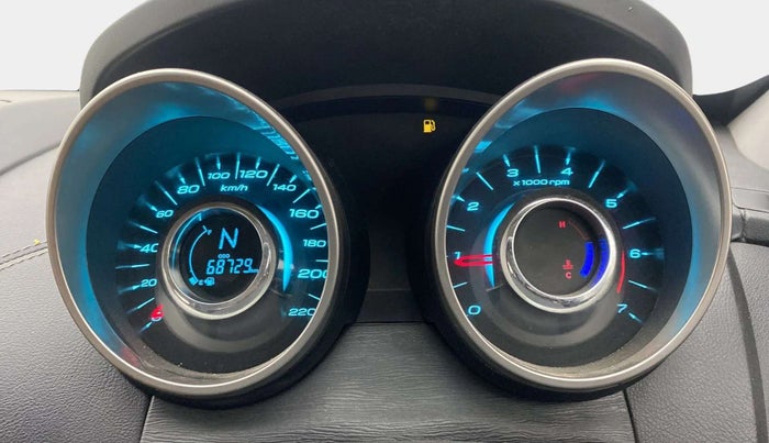 2019 Mahindra XUV500 W11 AT, Diesel, Automatic, 68,709 km, Odometer Image