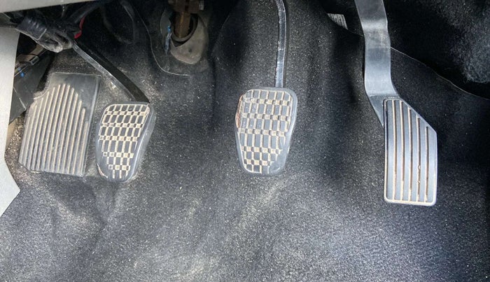 2019 Tata NEXON XZ PLUS PETROL DUAL TONE, Petrol, Manual, 53,446 km, Pedals