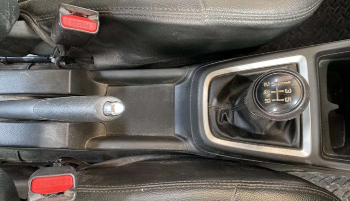 2021 Maruti Swift VXI, Petrol, Manual, 36,084 km, Gear Lever