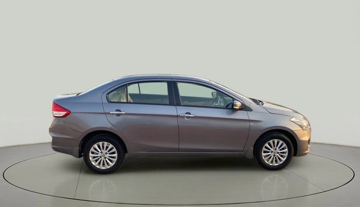 2017 Maruti Ciaz ZETA 1.4  MT PETROL, Petrol, Manual, 45,015 km, Right Side View