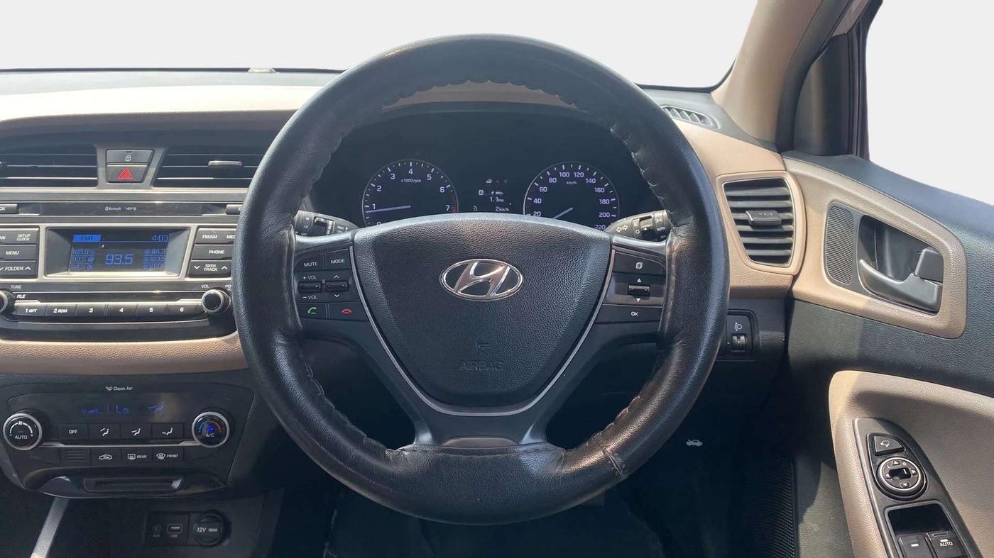 2016 Hyundai Elite i20 ASTA 1.2, Petrol, Manual, 57,924 km, Steering Wheel Close Up