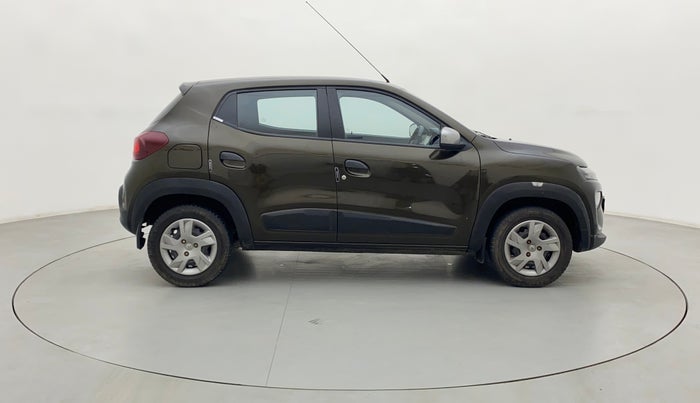 2021 Renault Kwid RXT 1.0 (O), Petrol, Manual, 22,631 km, Right Side View