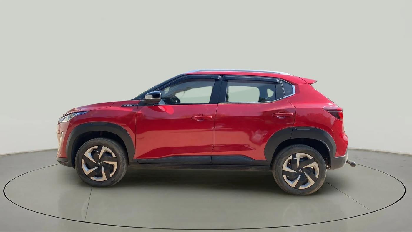 2022 Nissan MAGNITE XL, Petrol, Manual, 24,307 km, Left Side