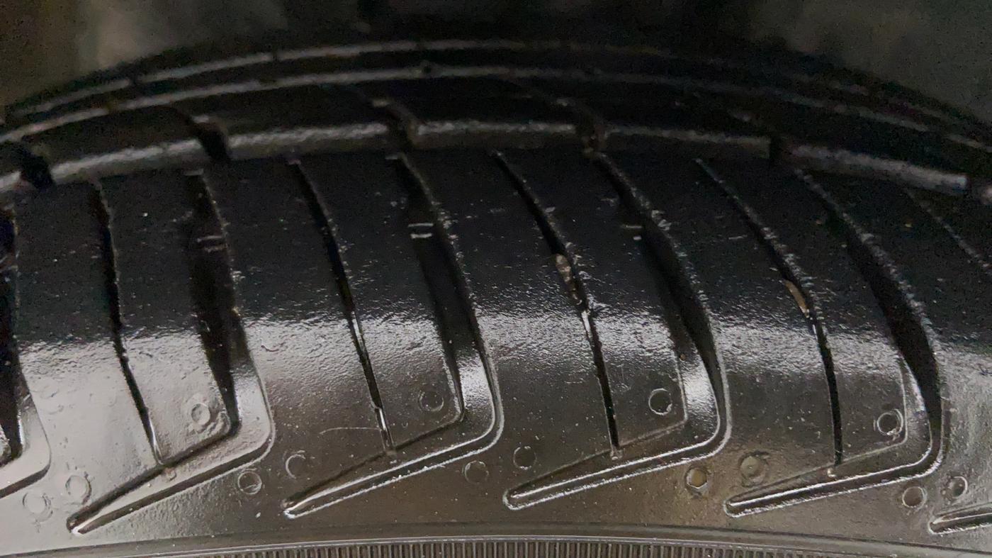 2018 Datsun Redi Go 1.0 S AT, Petrol, Automatic, 14,778 km, Right Front Tyre Tread
