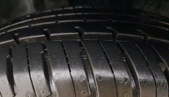 2018 Datsun Redi Go 1.0 S AT, Petrol, Automatic, 14,778 km, Left Front Tyre Tread