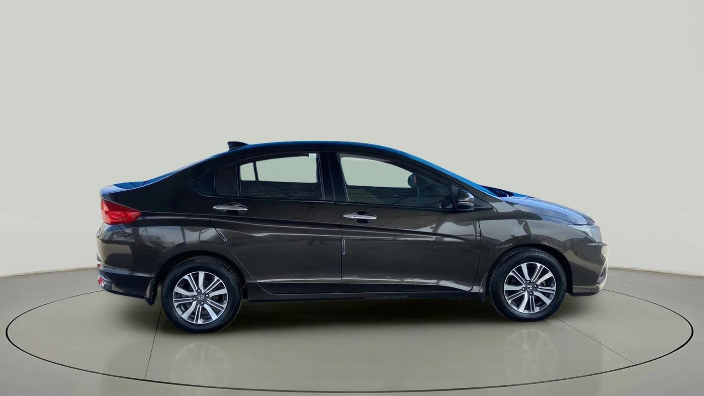 2017 Honda City 1.5L I-VTE V CVT, Petrol, Automatic, 71,252 km, Right Side View