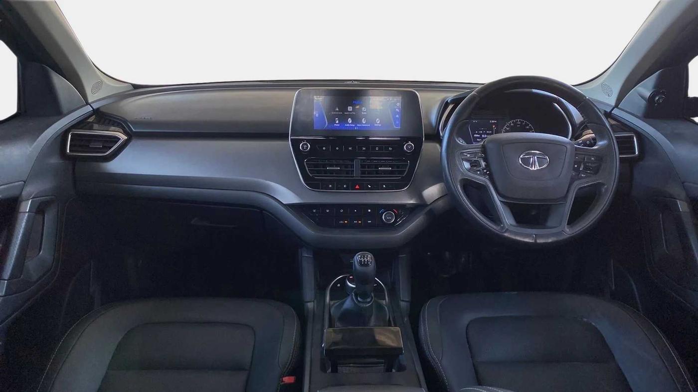2020 Tata Harrier XZ PLUS 2.0L DARK EDITION, CNG, Manual, 38,801 km, Dashboard