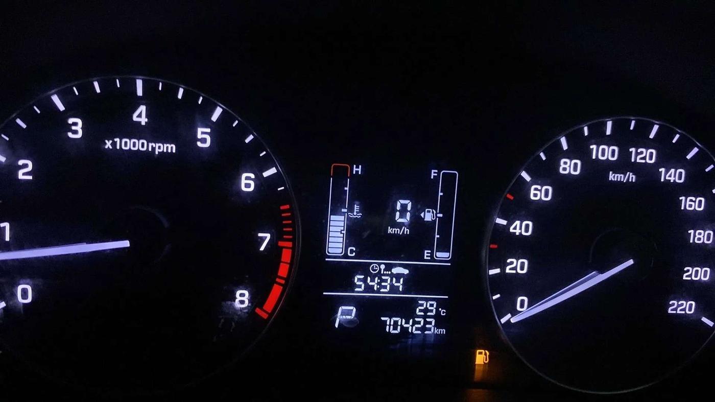 2019 Hyundai Creta SX AT 1.6 PETROL, Petrol, Automatic, 70,437 km, Odometer Image