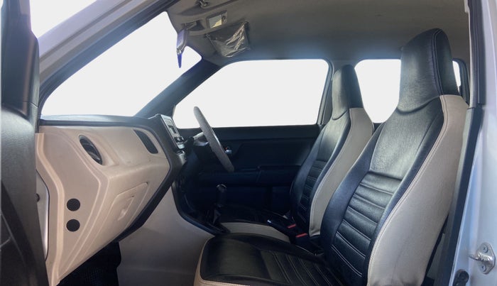 2019 Maruti New Wagon-R VXI (O) 1.2, Petrol, Manual, 88,778 km, Right Side Front Door Cabin