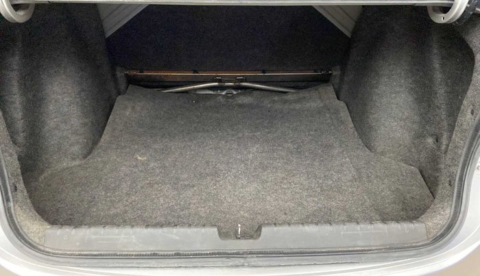 2014 Honda City 1.5L I-VTEC VX CVT, Petrol, Automatic, 99,375 km, Boot Inside