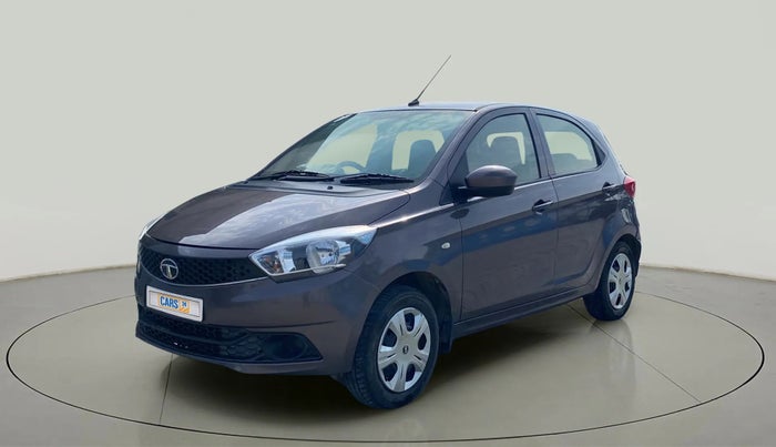 2017 Tata Tiago XT PETROL, CNG, Manual, 1,23,386 km, Left Front Diagonal