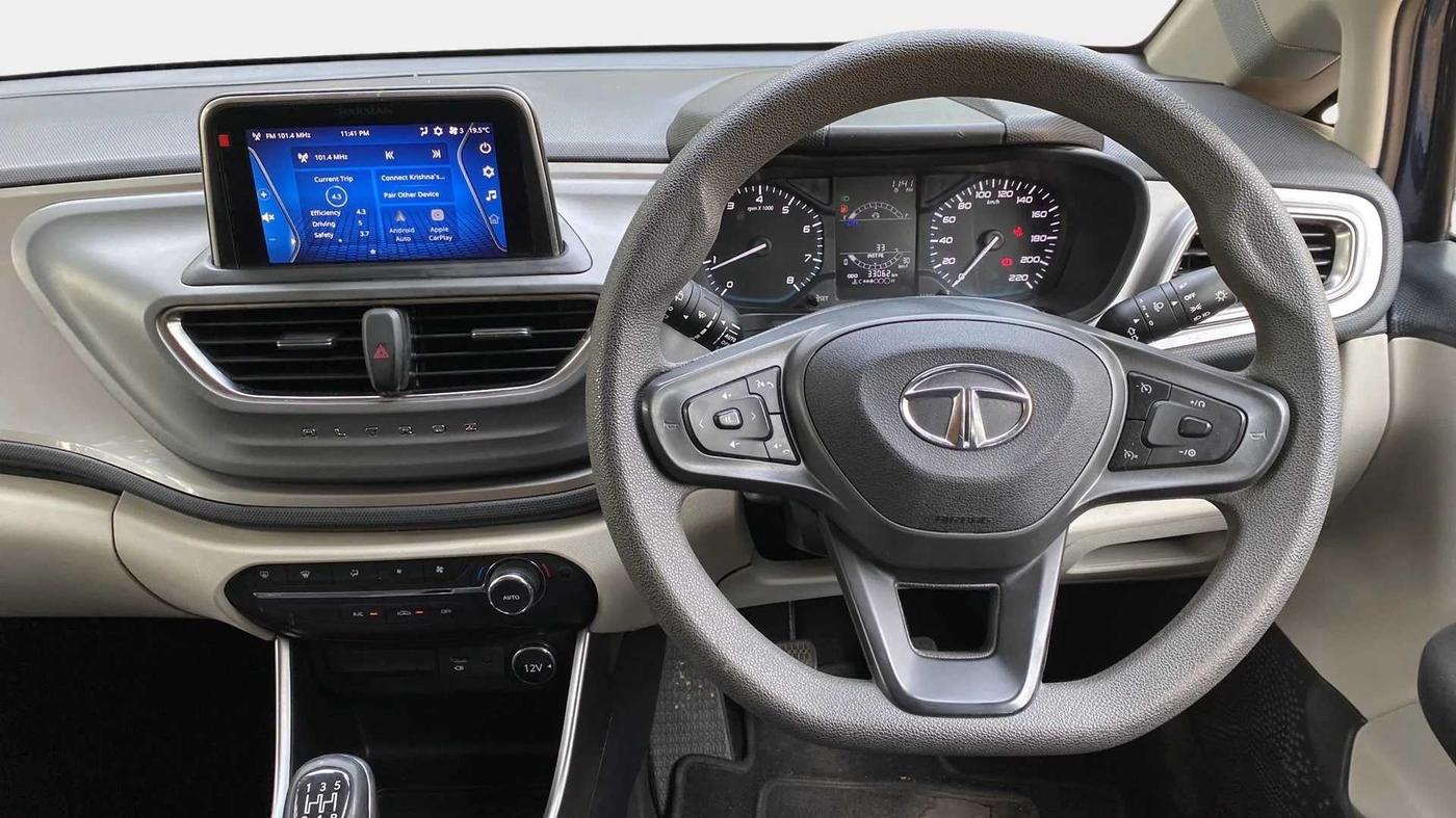 2022 Tata ALTROZ XZ DIESEL, Diesel, Manual, 33,031 km, Steering Wheel Close Up