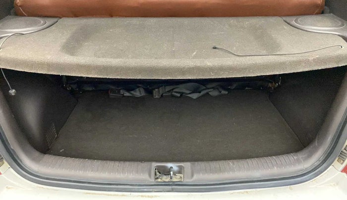 2013 Hyundai Santro Xing GL PLUS, Petrol, Manual, 62,002 km, Boot Inside