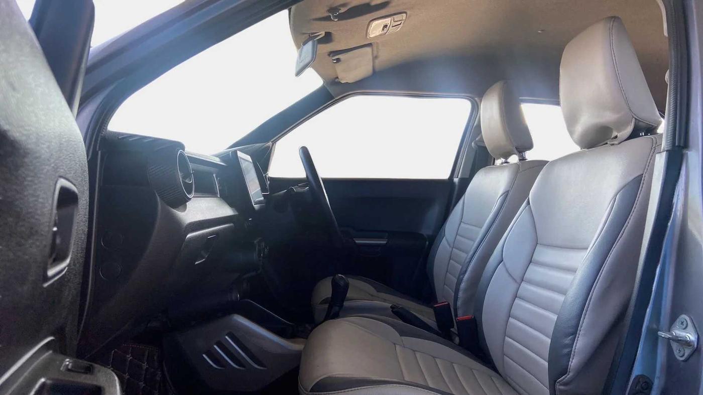 2017 Maruti IGNIS SIGMA 1.2, Petrol, Manual, 51,007 km, Right Side Front Door Cabin