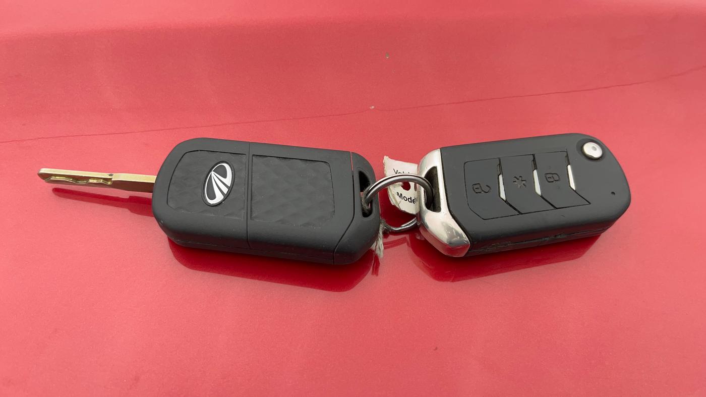 2019 Mahindra Scorpio S9, Diesel, Manual, 57,161 km, Key Close Up